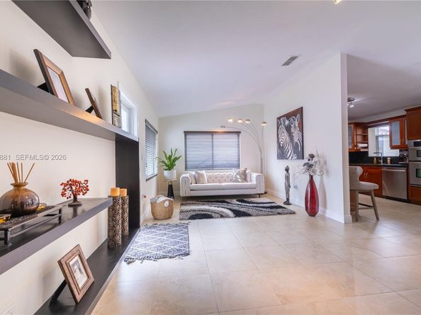 14766 SW 81st St, Miami FL 33193