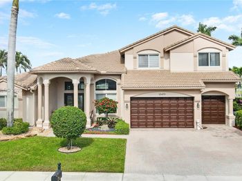 11471 Paradise Cove Ln