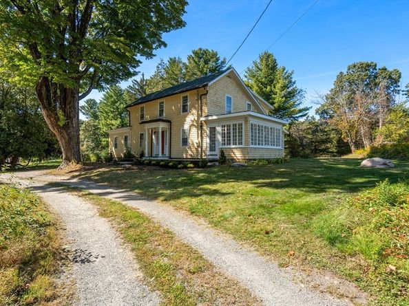 1011 Edmands Rd, Framingham MA 01701