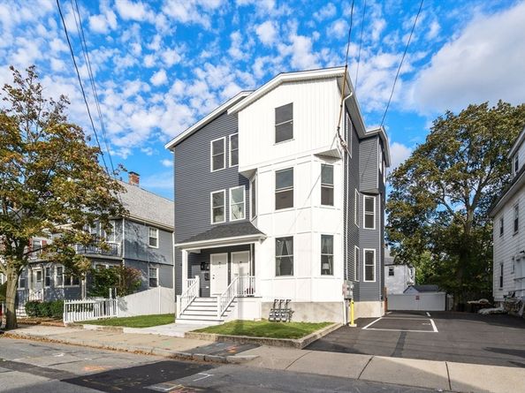 43-45 Welligton 3, Waltham MA 02451