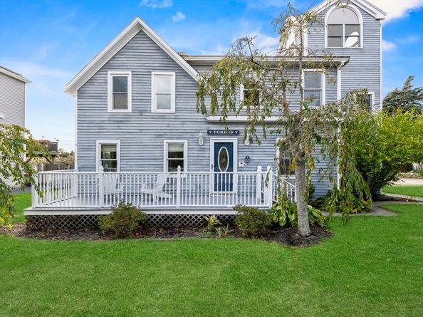 57 Island Street, Marshfield MA 02050
