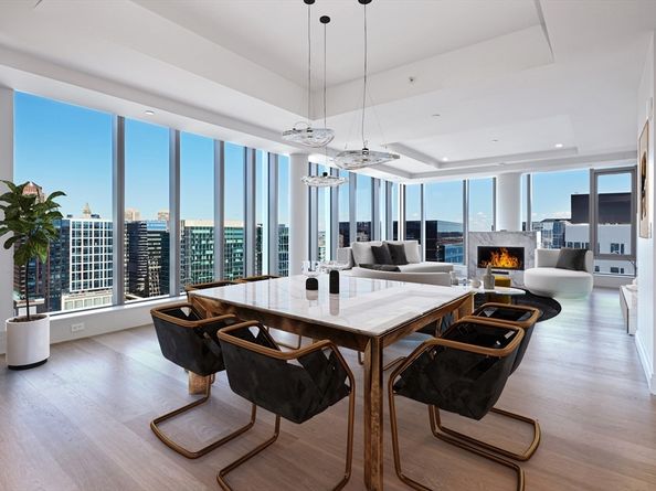 133 Seaport Blvd PH2A, Boston MA 02210