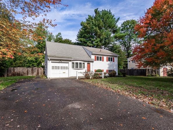 53 Davidson Rd, Framingham MA 01701