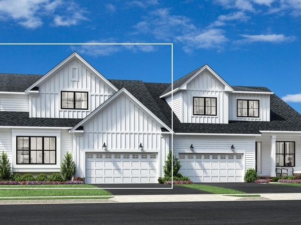 11 Station Drive 33, Plymouth MA 02360