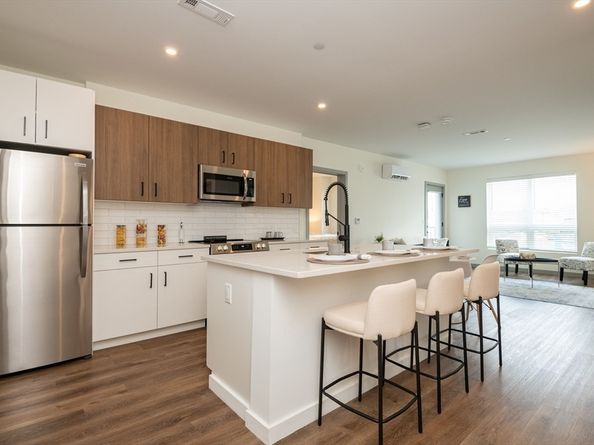 203 Lowell St. 316, Wilmington MA 01887