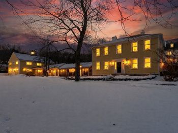 100 Main St