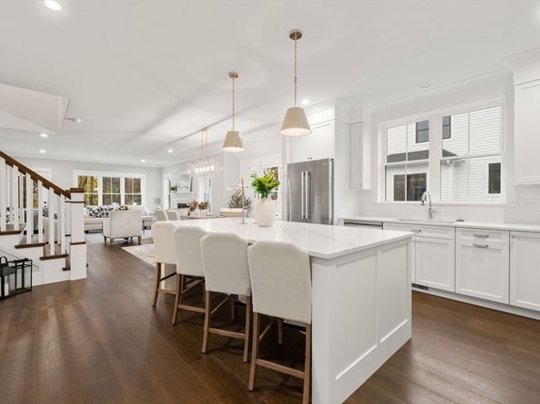 16 Wayside Court 14, Natick MA 01760