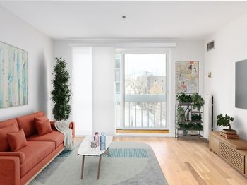 950 Massachusetts Ave