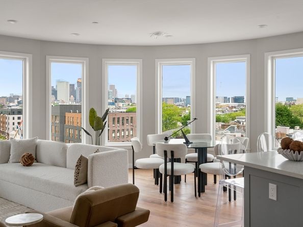 267 Old Colony 404, Boston MA 02127