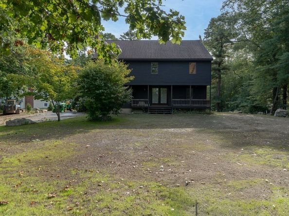 33 Turkey Hill Lane, Hingham MA 02043