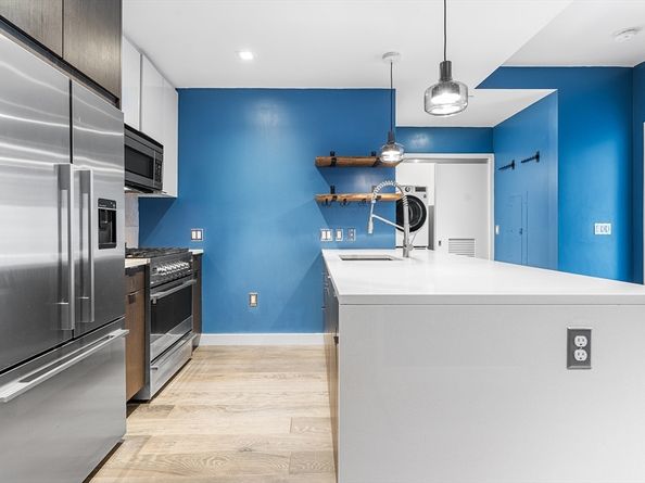 375 Canal St 1103, Somerville MA 02145