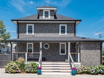 3 Lincoln Street