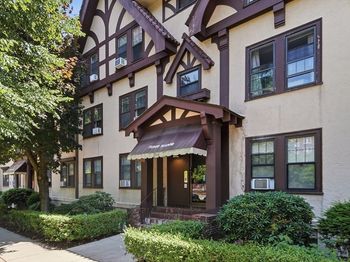 1722 Commonwealth Ave.