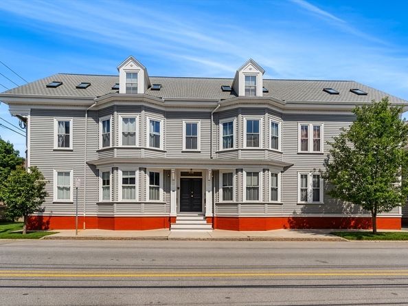 66 Essex Street 1, Salem MA 01970