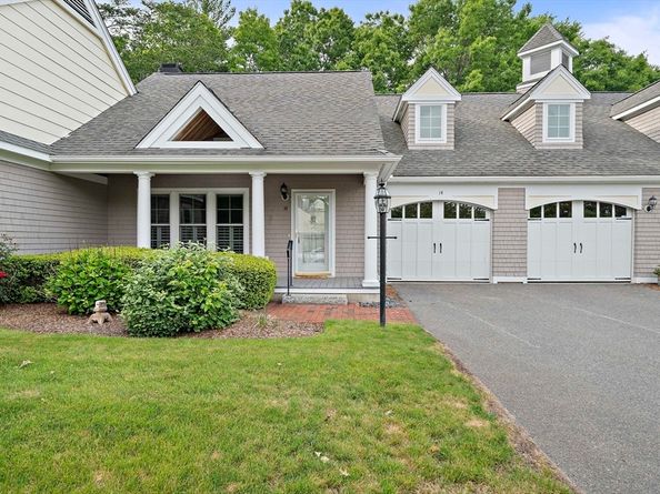 14 Sugar Maple Cir 14, Hanover MA 02339
