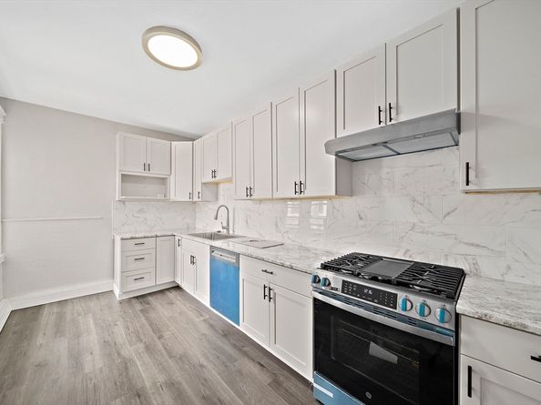 1653 Commonwealth Ave 5, Boston MA 02135