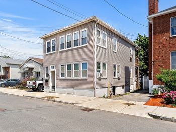 23 Thorndike St