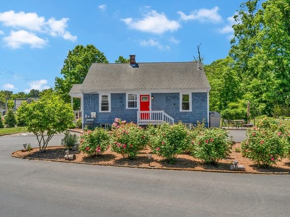 181 Beechwood St, Cohasset MA 02025