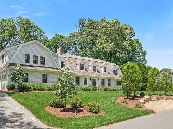 39 Fairbanks Ave, Wellesley MA 02481
