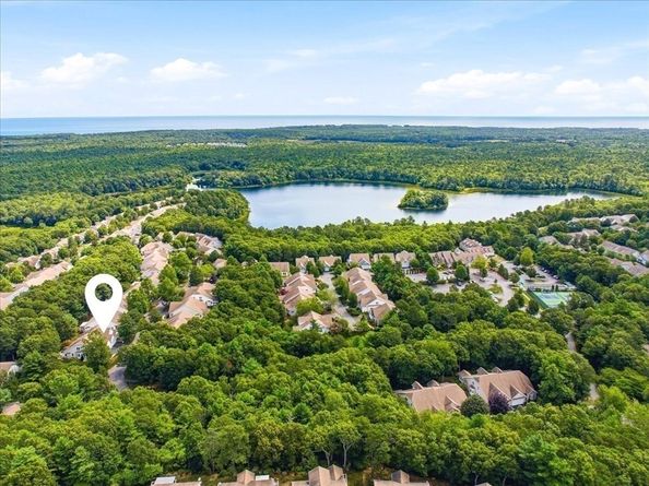 6 Champlain Circle, Plymouth MA 02360