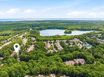 6 Champlain Circle