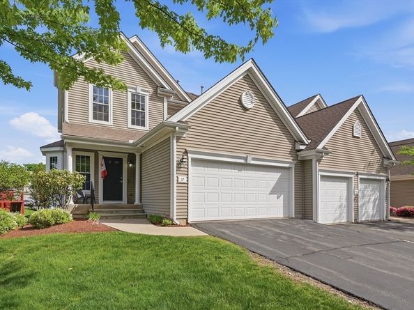17 Tulip Circle 17, Grafton MA 01560