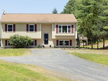 133 Pleasant Street