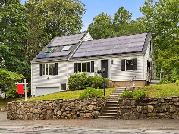 155 Prospect St, Ashland MA 01721