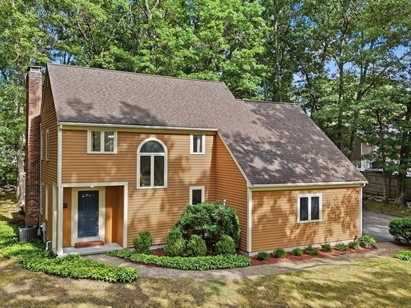 65 Bennett Street, Hudson MA 01749