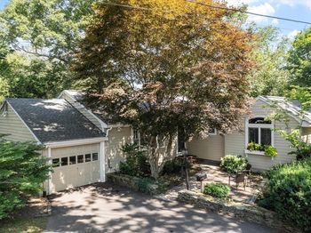 5 Hemlock Street