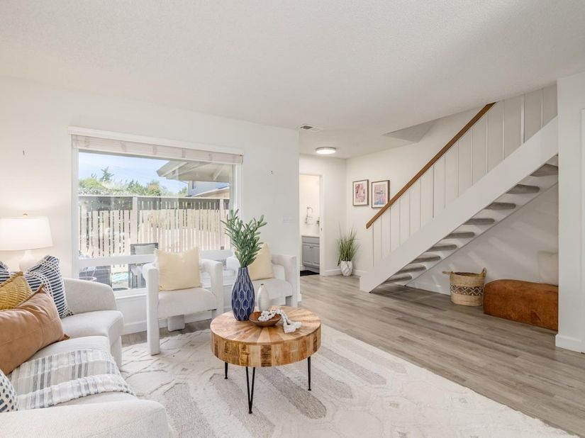 220 Castillion Terrace, Santa Cruz CA 95060