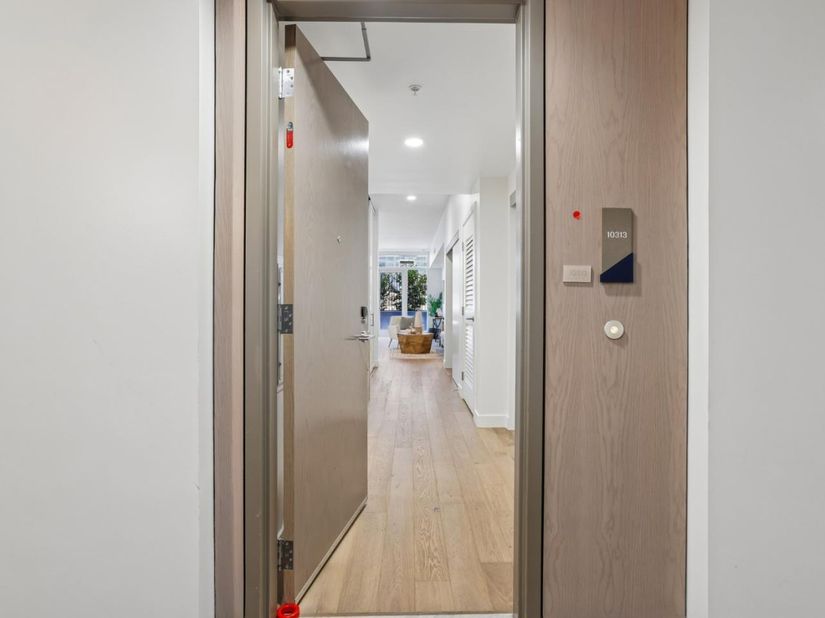 188 W Saint James Street 10313, San Jose CA 95110