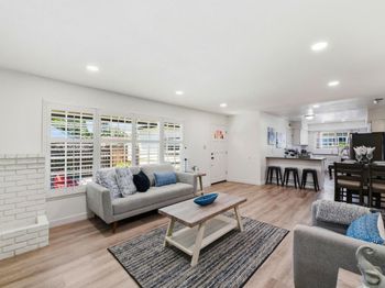 888 Corlista Drive