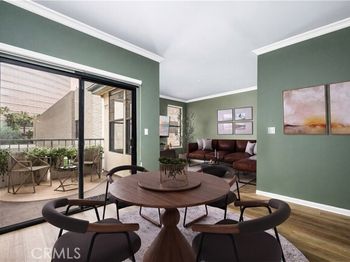 425 E Ocean