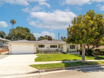 960 Crestview Drive