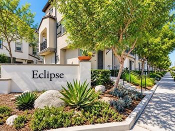 402 Carina Glen