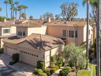 3778 Paseo Vista Famosa
