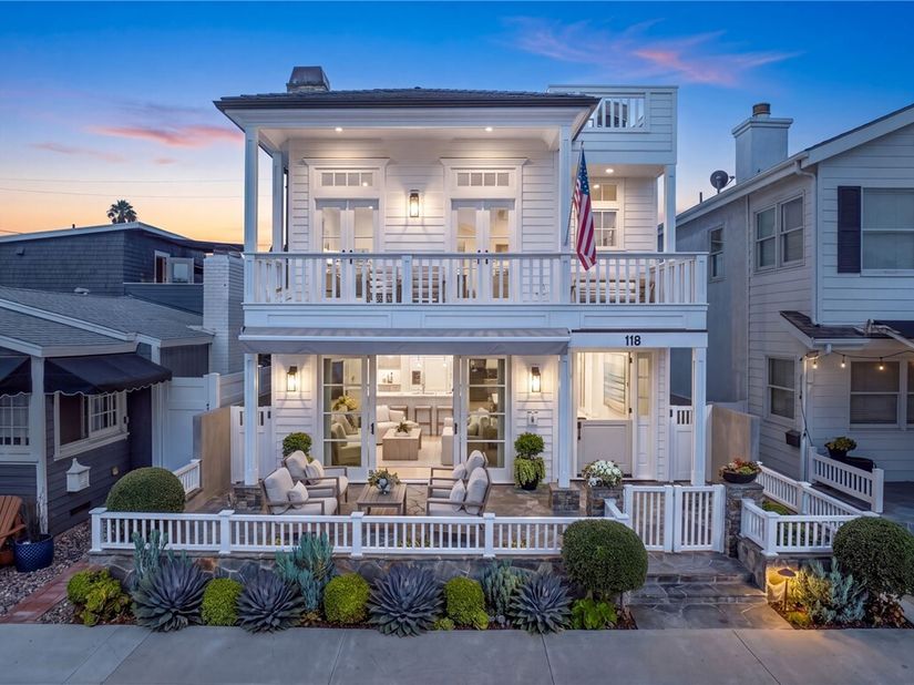 118 Sapphire, Newport Beach CA 92662