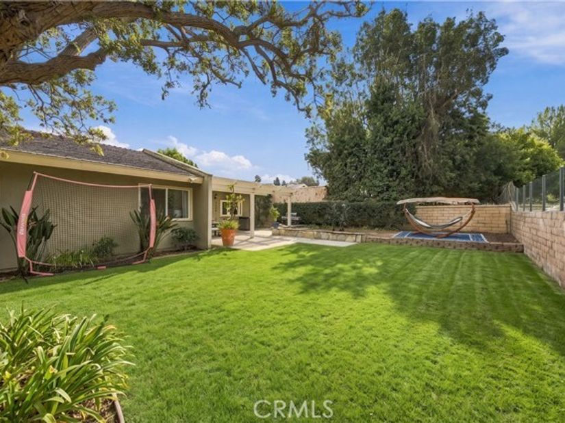 18971 Antioch, Irvine CA 92603