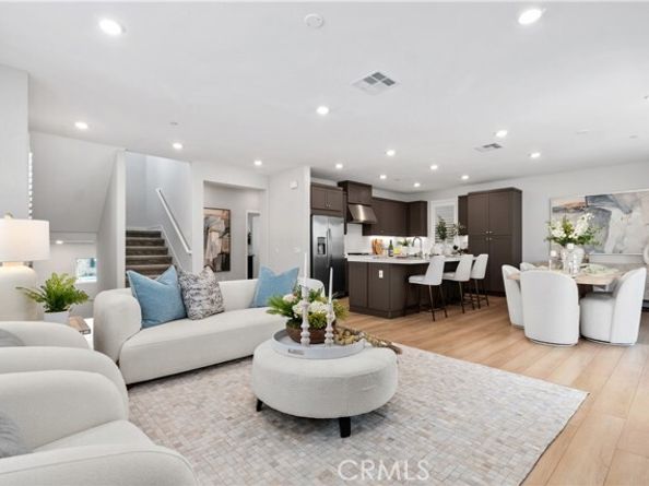 601 Catalonia, Lake Forest (el Toro) CA 92630