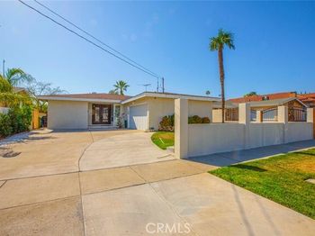 6921 Atoll Ave.