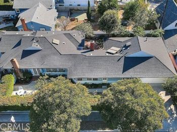 537 Jamestown