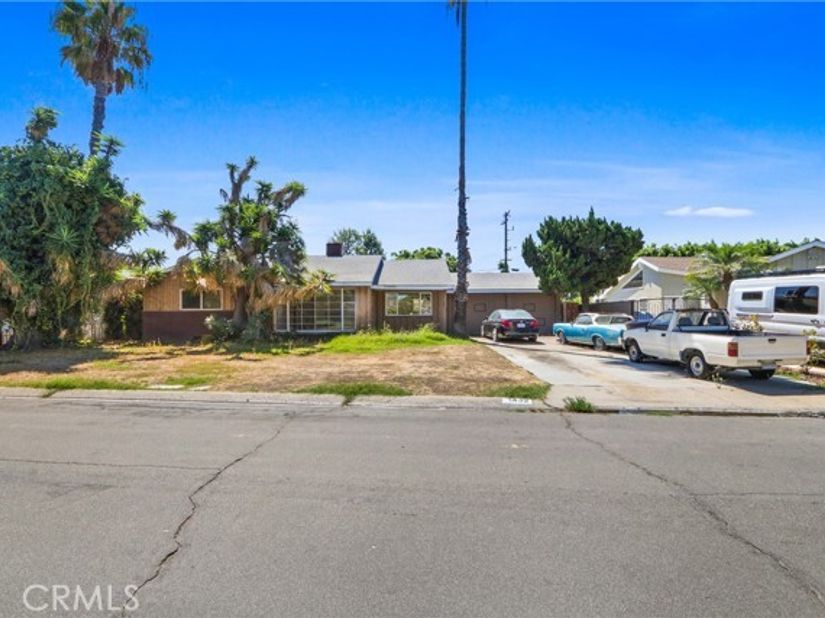 1432 W Birchmont, Anaheim CA 92801