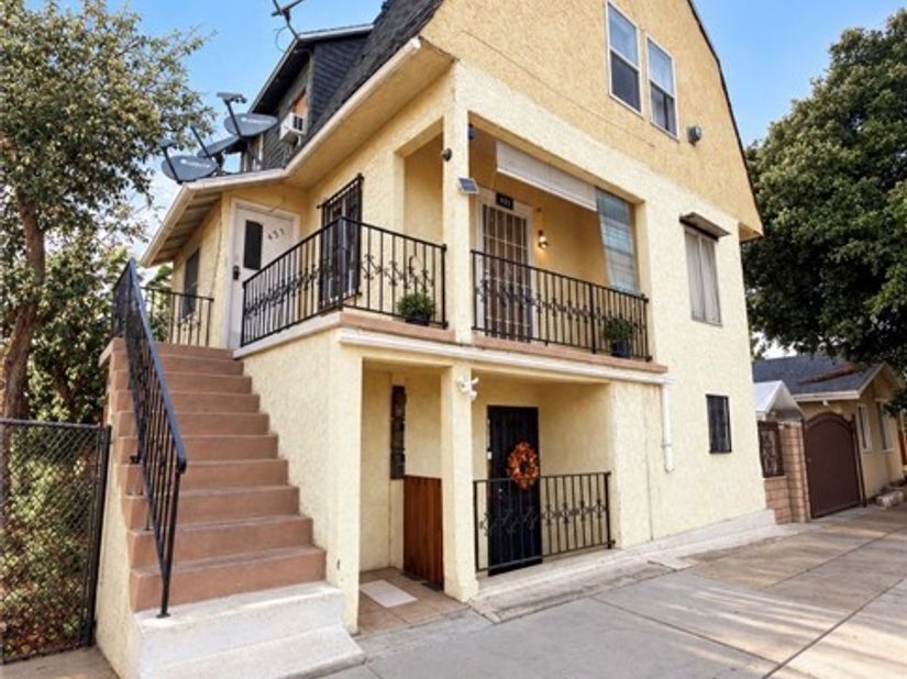 433 S Lorena, Los Angeles CA 90063
