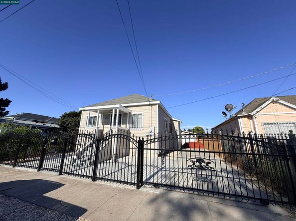 924 7Th St, Richmond CA 94801