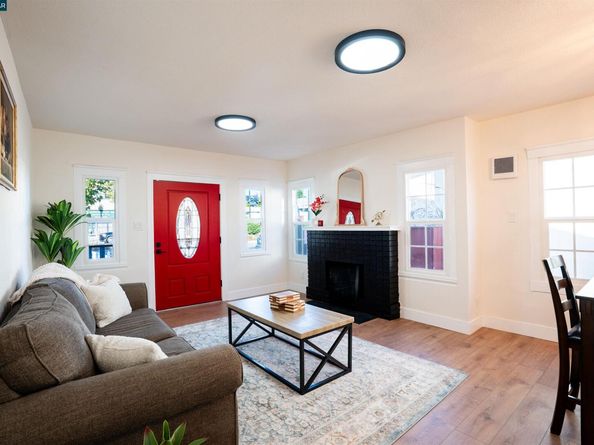 5915 San Pablo, Oakland CA 94608