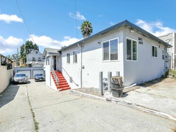 2605 Prentiss Pl