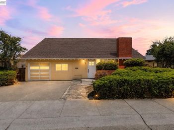 406 Hawthorne Ave