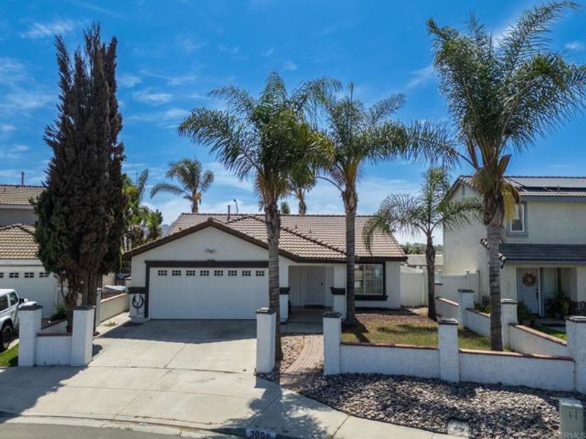 3008 Hires Way, San Diego CA 92173