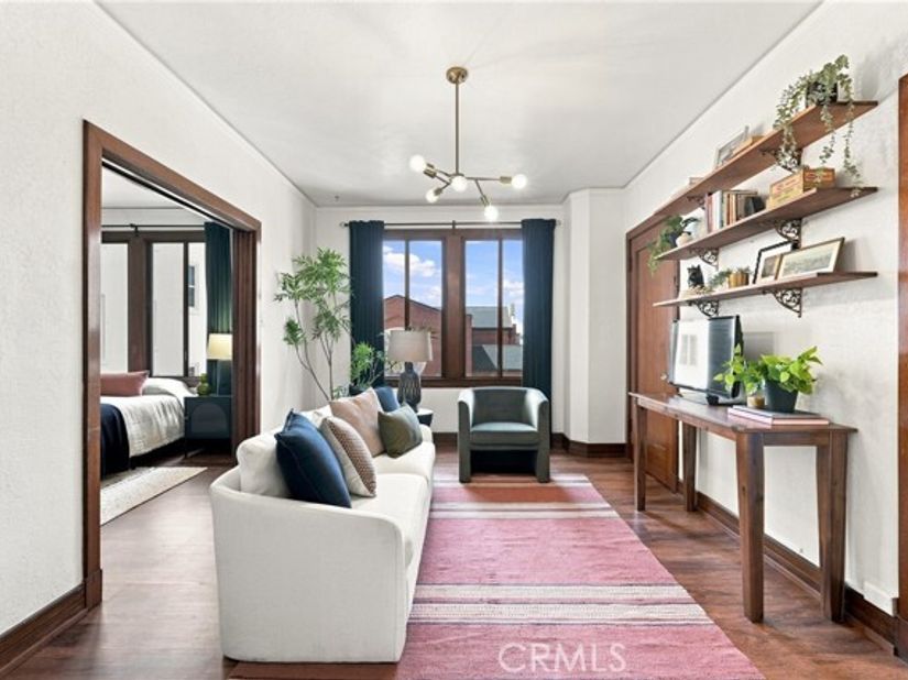 315 W 3rd 401, Long Beach CA 90802